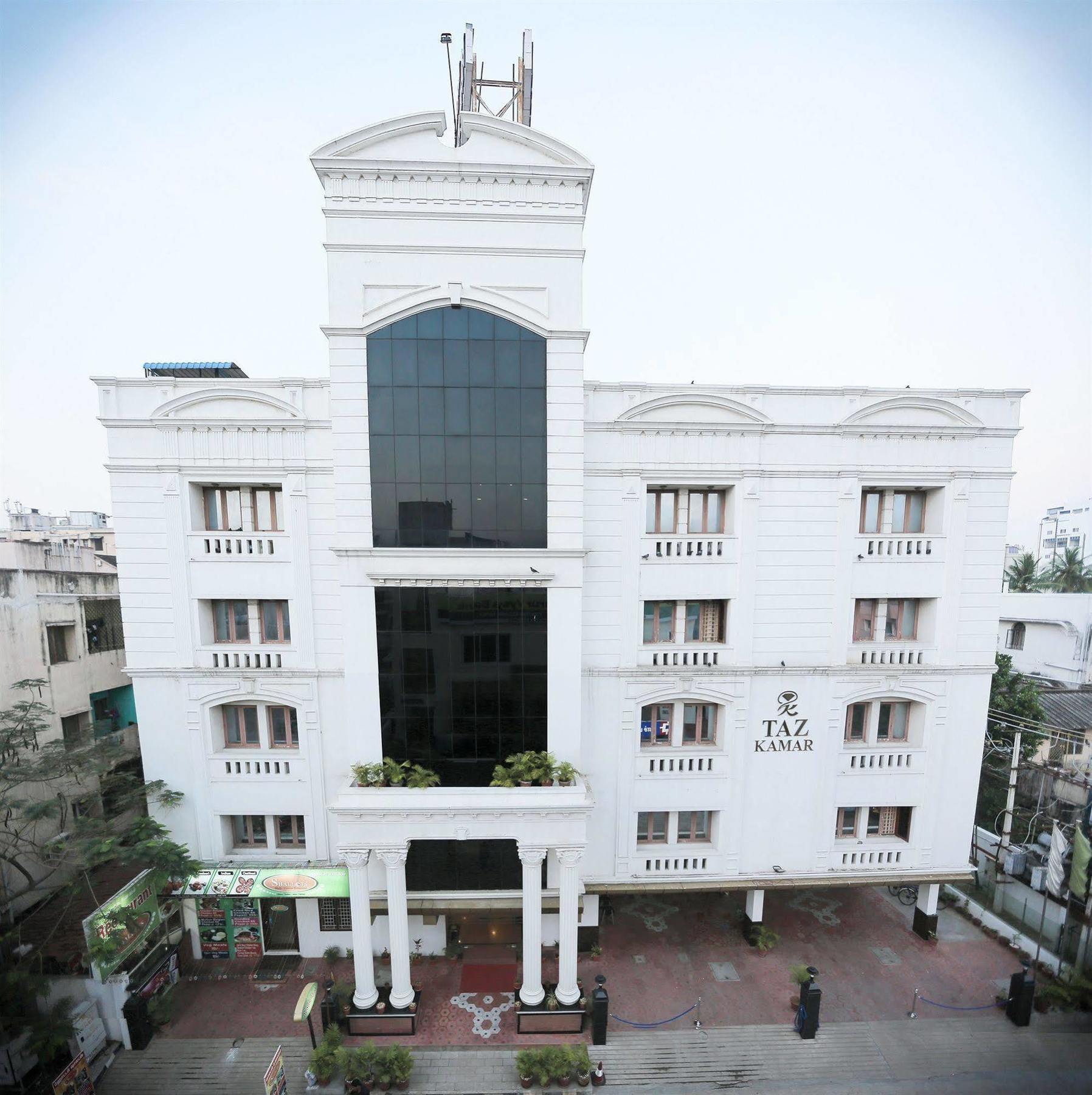 Taz Kamar Family Hotel شيناي المظهر الخارجي الصورة