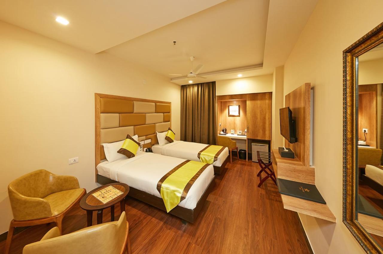 Taz Kamar Family Hotel شيناي المظهر الخارجي الصورة