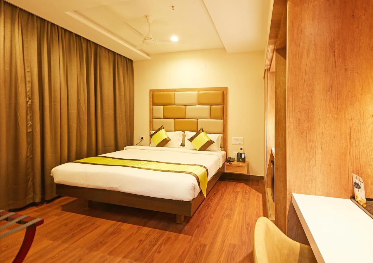 Taz Kamar Family Hotel شيناي المظهر الخارجي الصورة